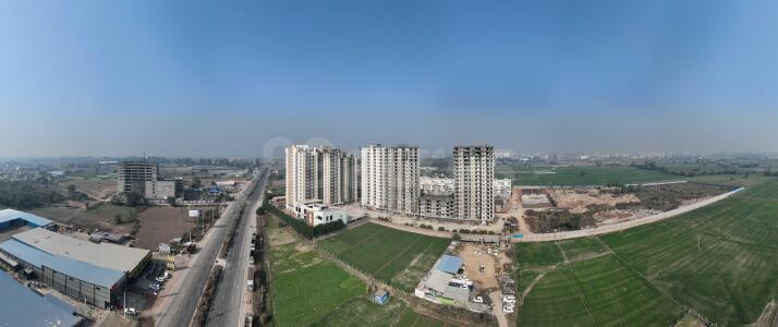 2 and 3 BHK or penthouse in Amrapali Yojna Lucknow